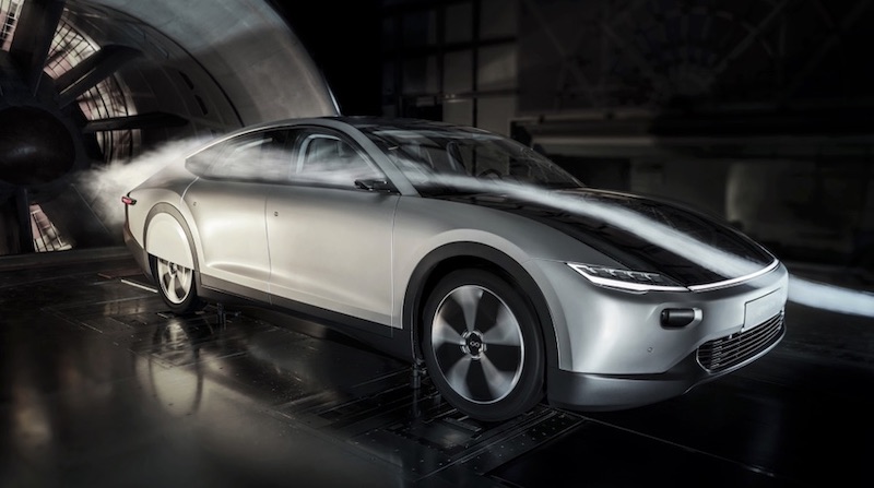 Lightyear One auto solare